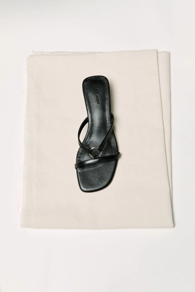 Refined Minimalism, Precisely Tailored